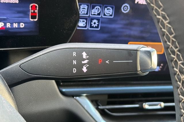 2024 Chevrolet Equinox EV 4dr LT w/2LT