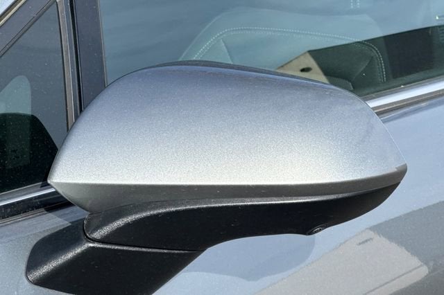 2024 Chevrolet Equinox EV 4dr LT w/2LT