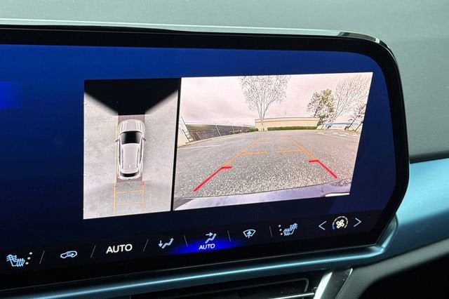 2024 Chevrolet Equinox EV 4dr LT w/2LT