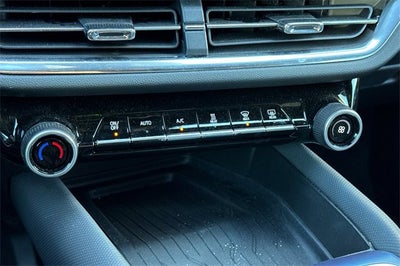 2024 Chevrolet Equinox EV 4dr LT w/2LT