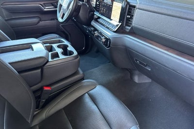 2025 GMC Sierra 1500 Crew Cab Short Box 2-Wheel Drive SLT