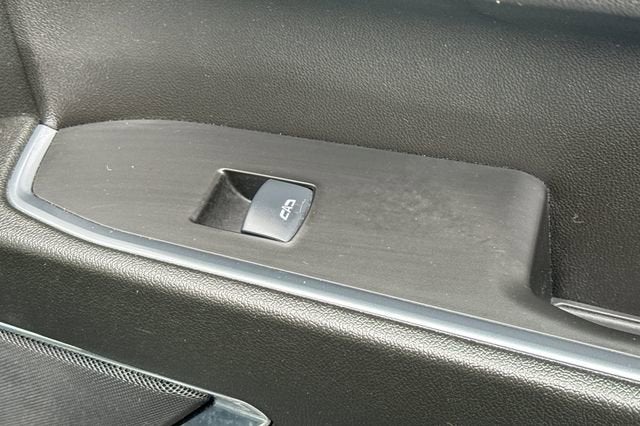 2025 GMC Sierra 1500 Crew Cab Short Box 4-Wheel Drive SLT