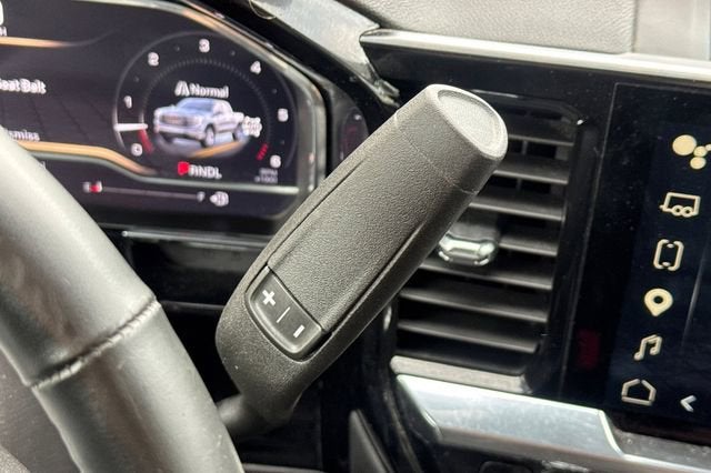 2025 GMC Sierra 1500 Crew Cab Short Box 4-Wheel Drive SLT