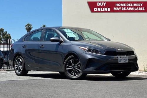 2023 Kia Forte LXS IVT