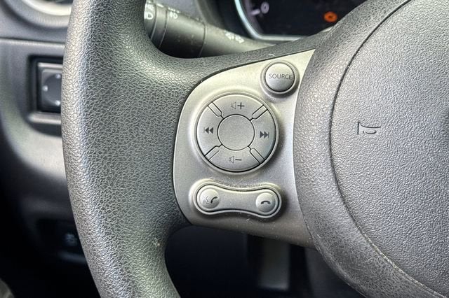 2013 Nissan Versa 4dr Sdn CVT 1.6 SL