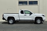 2024 Toyota Tacoma 2WD 2WD SR XtraCab 6' Bed AT (GS)