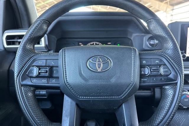 2024 Toyota Tacoma 2WD 2WD SR XtraCab 6' Bed AT (GS)