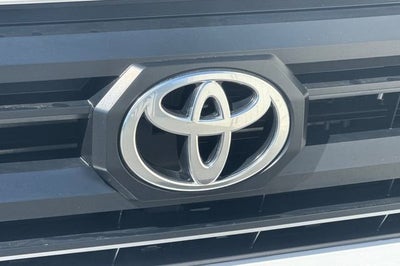 2024 Toyota Tacoma 2WD 2WD SR XtraCab 6' Bed AT (GS)