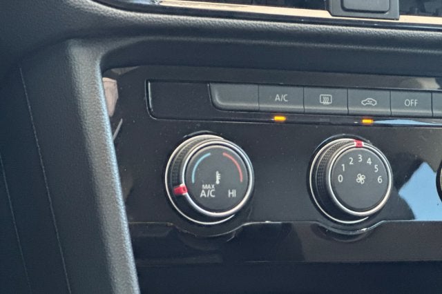 2024 Volkswagen Taos S FWD