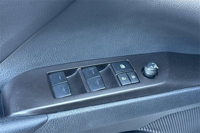 2024 Toyota Camry SE Auto (SE)