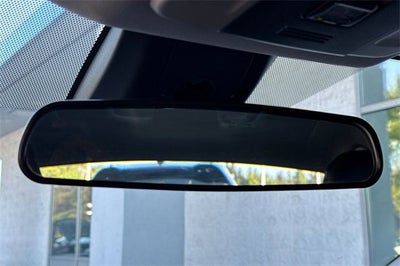 2024 Toyota Camry SE Auto (SE)