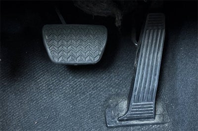 2024 Toyota Camry SE Auto (SE)