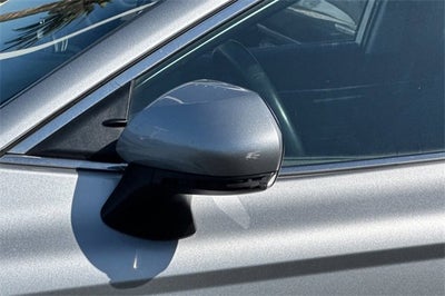 2024 Toyota Camry SE Auto (SE)