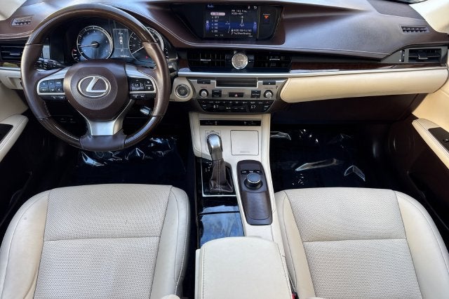 2016 Lexus ES 350 4dr Sdn