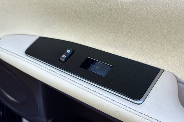 2016 Lexus ES 350 4dr Sdn