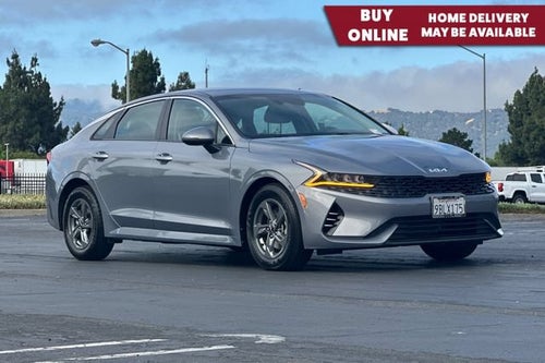 2022 Kia K5 LX Auto FWD