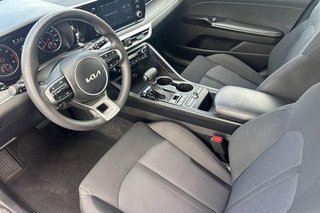 2022 Kia K5 LX Auto FWD