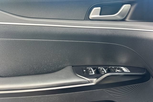 2022 Kia K5 LX Auto FWD