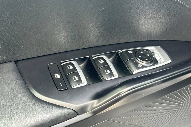 2022 Kia K5 LX Auto FWD