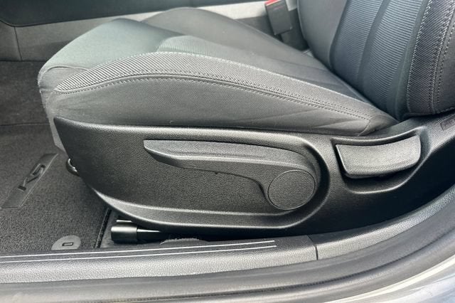 2022 Kia K5 LX Auto FWD