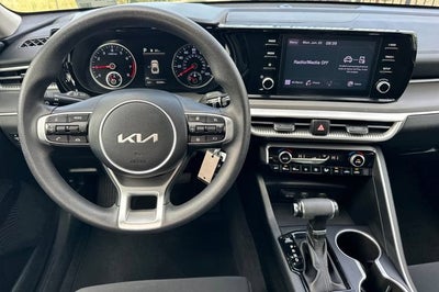 2022 Kia K5 LX Auto FWD