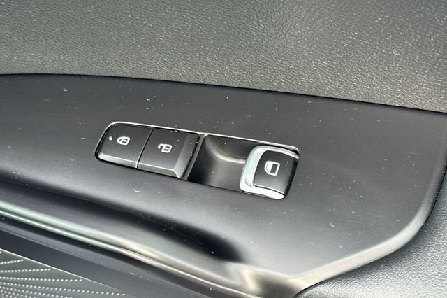 2022 Kia K5 LX Auto FWD