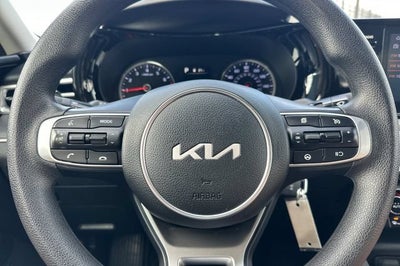 2022 Kia K5 LX Auto FWD
