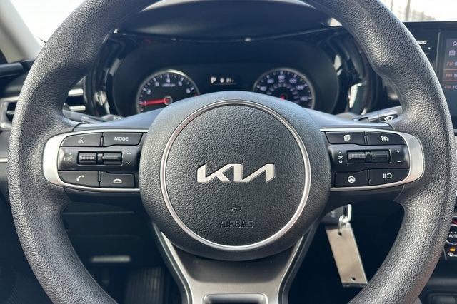 2022 Kia K5 LX Auto FWD
