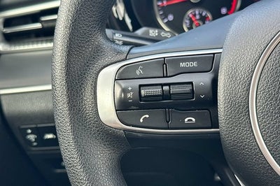 2022 Kia K5 LX Auto FWD