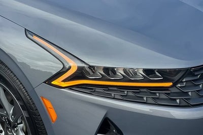 2022 Kia K5 LX Auto FWD