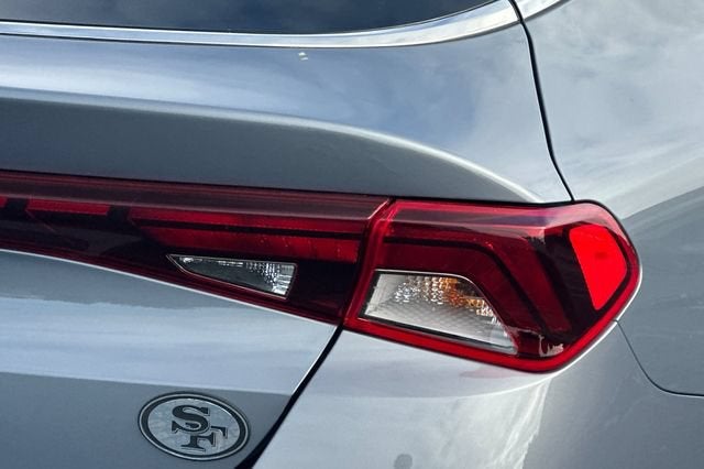 2022 Kia K5 LX Auto FWD
