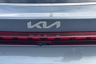 2022 Kia K5 LX Auto FWD