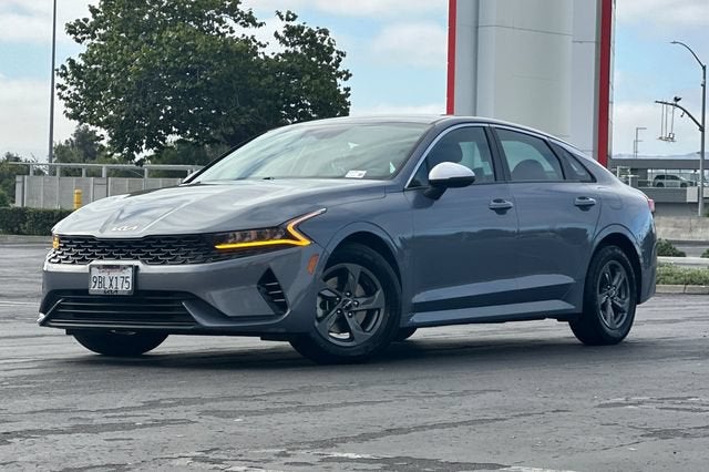 2022 Kia K5 LX Auto FWD