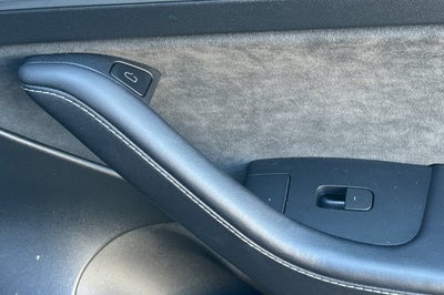2023 Tesla Model 3 RWD