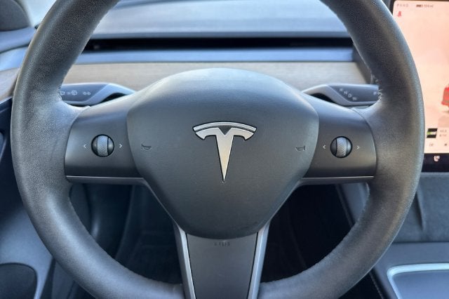 2023 Tesla Model 3 RWD