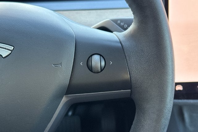 2023 Tesla Model 3 RWD