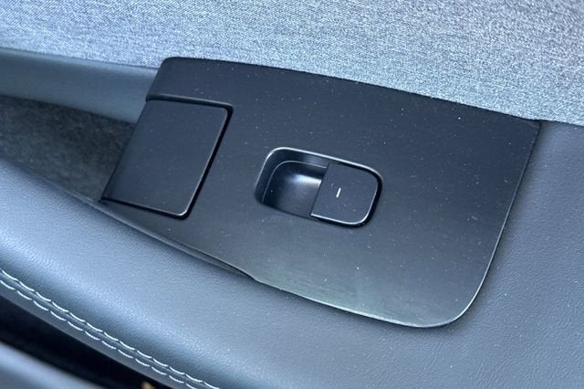 2025 Tesla Model 3 Long Range RWD