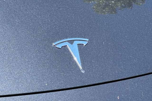 2025 Tesla Model 3 Long Range RWD