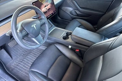 2023 Tesla Model 3 RWD