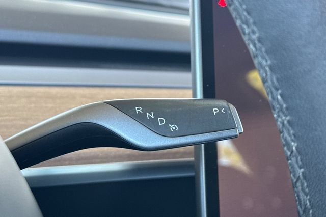 2023 Tesla Model 3 RWD