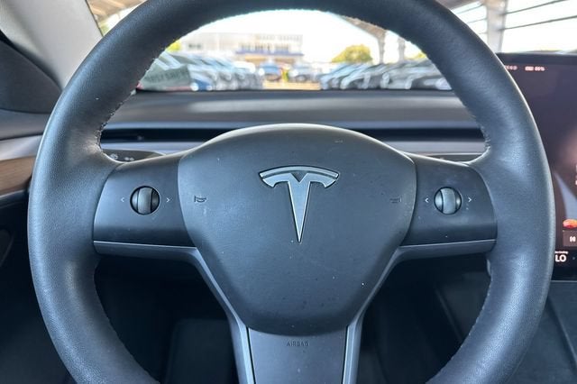 2023 Tesla Model 3 RWD