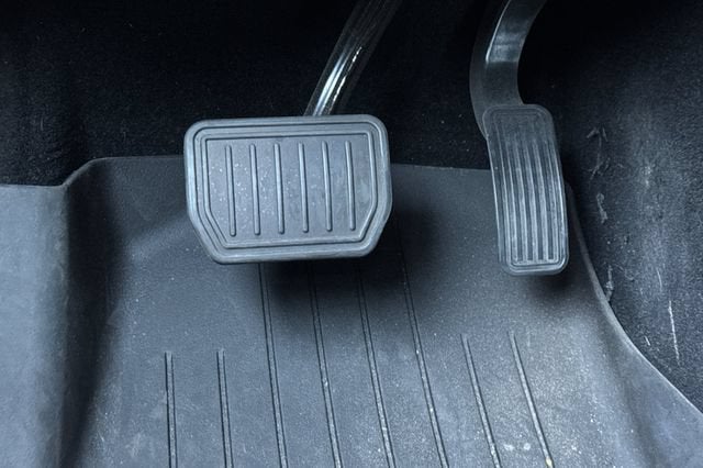 2023 Tesla Model 3 RWD