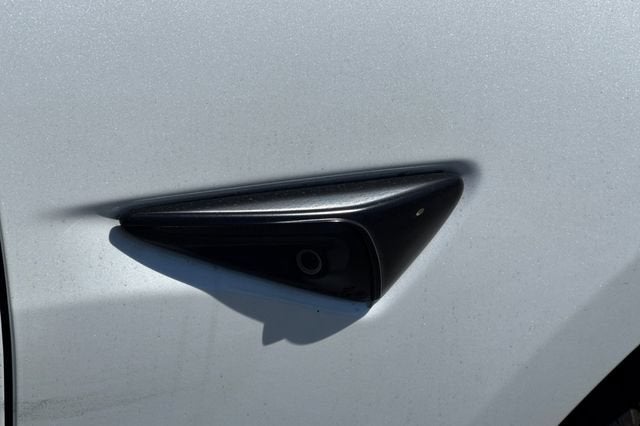 2023 Tesla Model 3 RWD