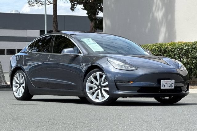 2018 Tesla Model 3 Long Range Battery RWD