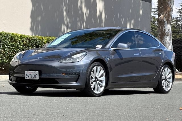2018 Tesla Model 3 Long Range Battery RWD