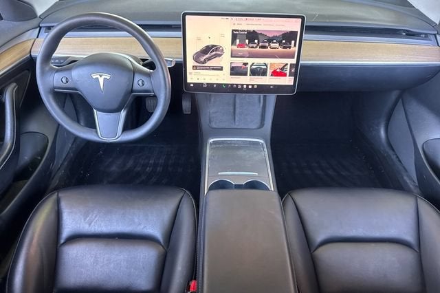 2023 Tesla Model 3 RWD