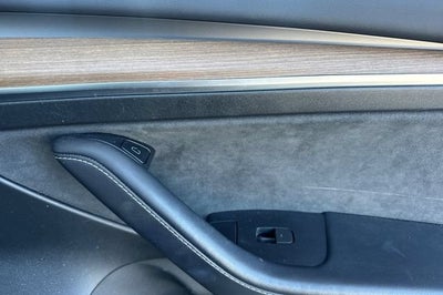 2023 Tesla Model 3 RWD