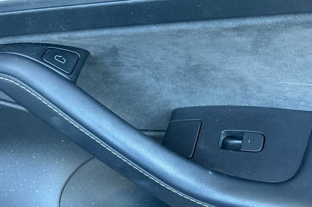 2023 Tesla Model 3 RWD