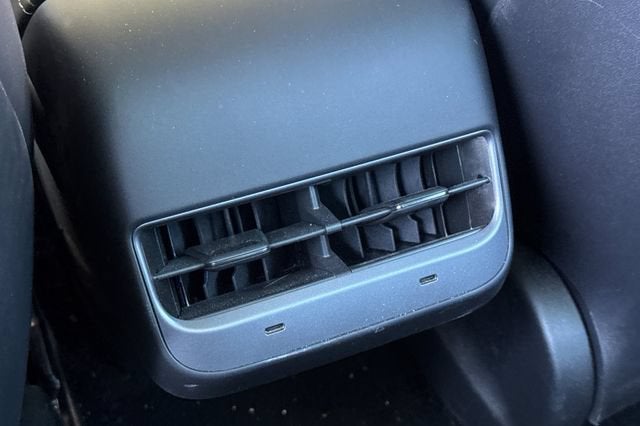 2023 Tesla Model 3 RWD