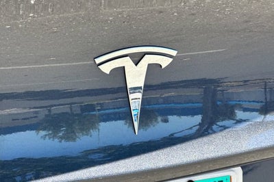 2023 Tesla Model 3 RWD